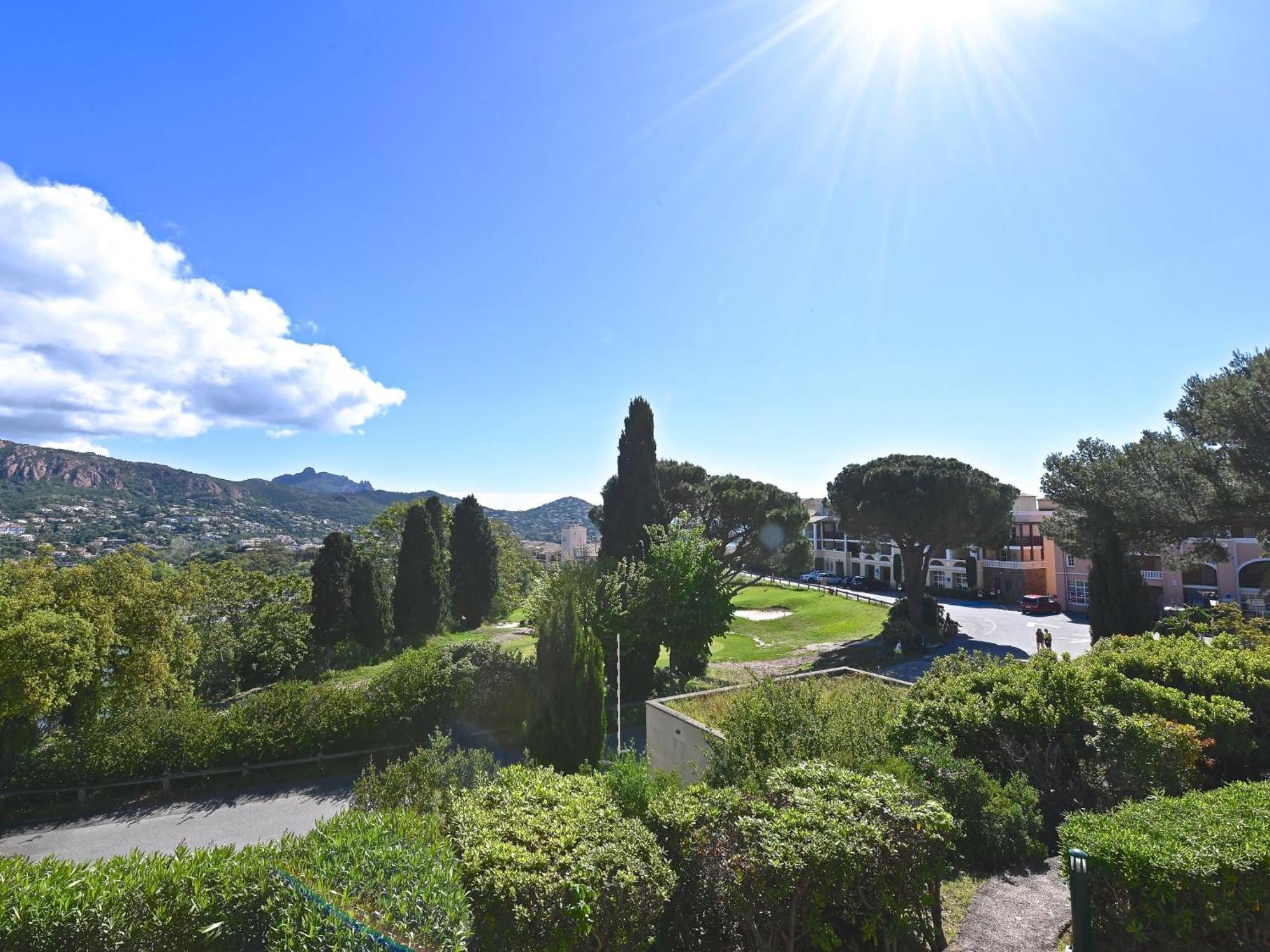 Apartment Village Cap Esterel - L'Esquinade-20 By Interhome Saint-Raphaël Εξωτερικό φωτογραφία