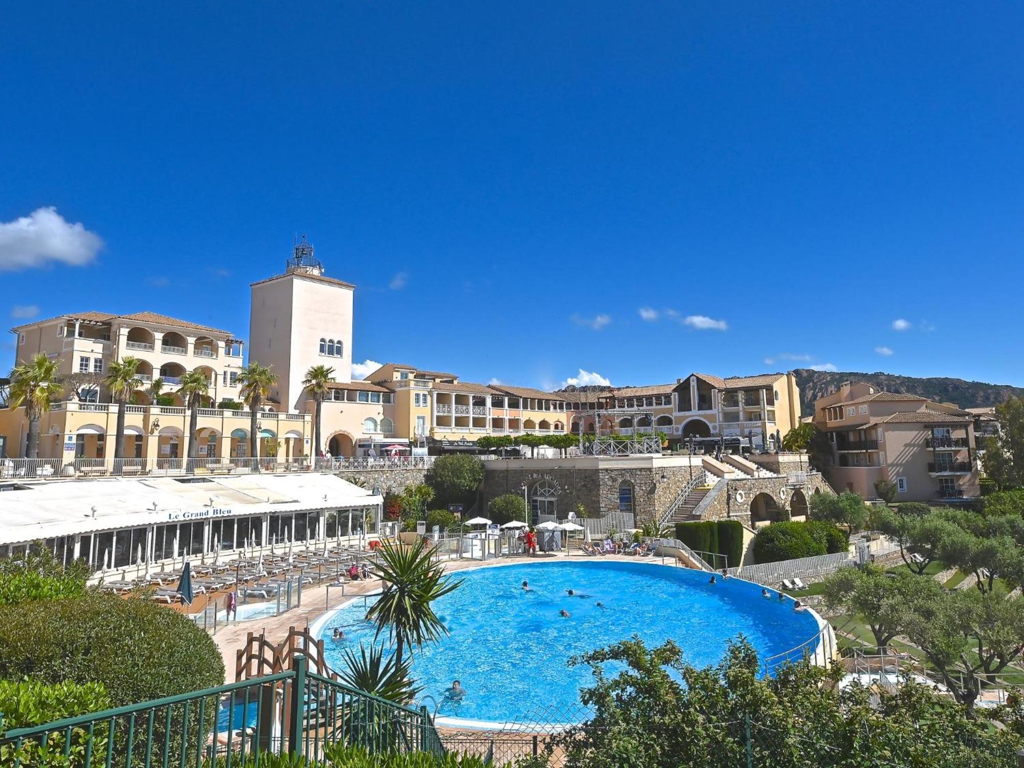 Apartment Village Cap Esterel - L'Esquinade-20 By Interhome Saint-Raphaël Εξωτερικό φωτογραφία